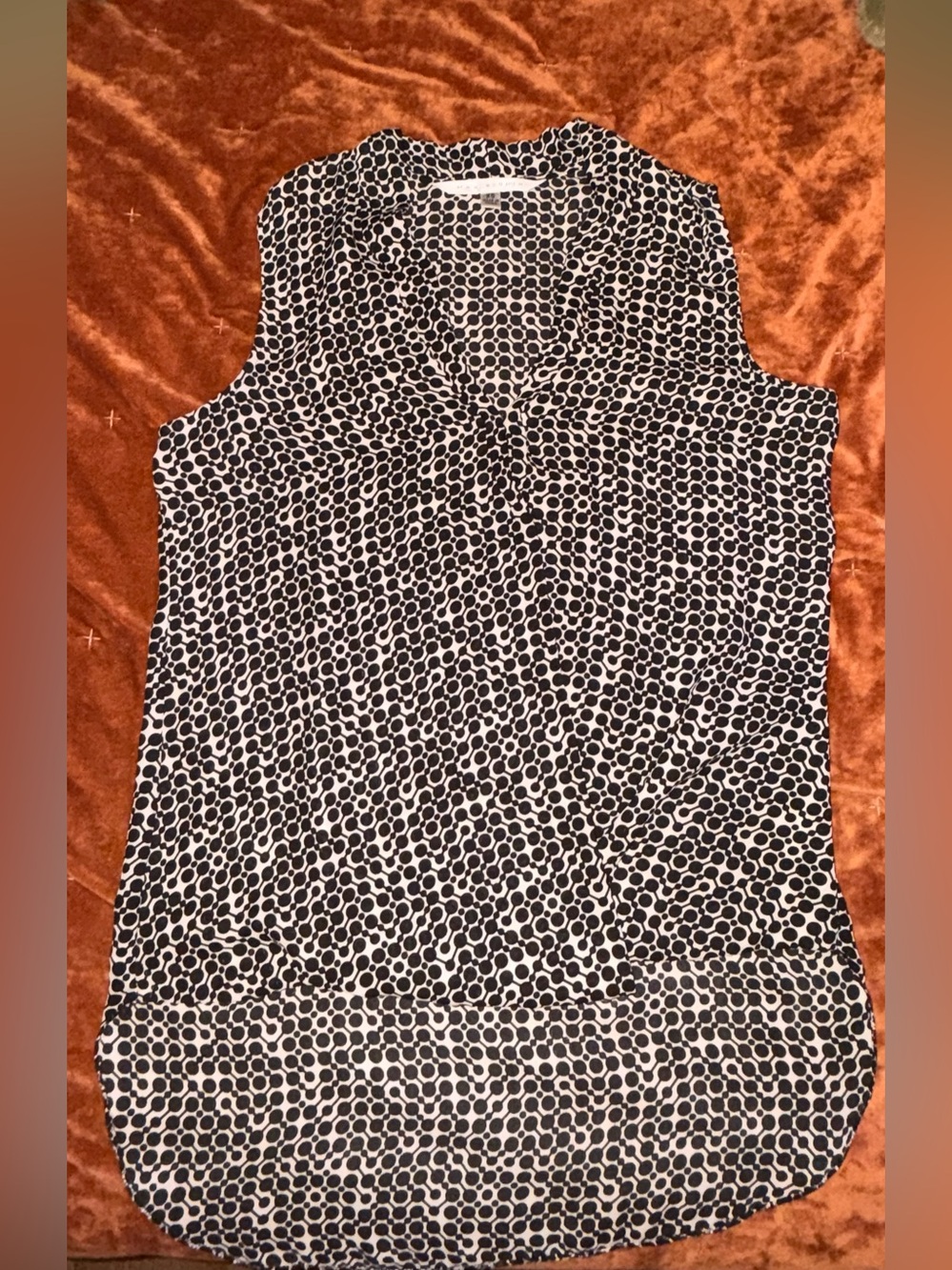 Max Studio Black and White Polka Dot Sleeveless Blouse